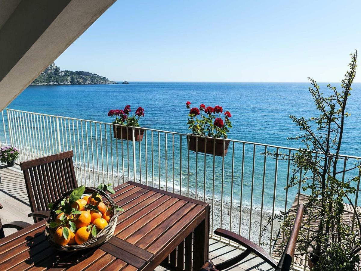 Taormina Stationhouse Apartment Exterior photo
